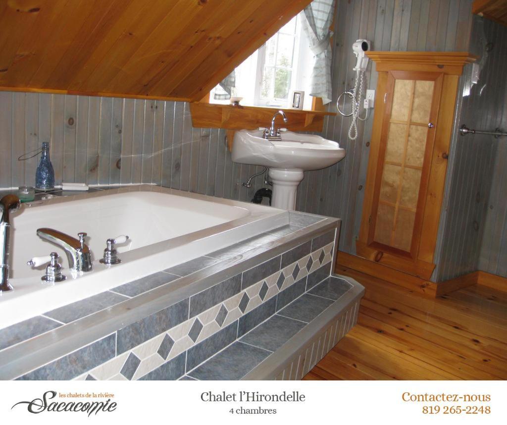 Villa Chalets De La Riviere Sacacomie Saint-Alexis-des-Monts Exterior foto